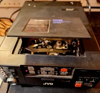 Videoregistratore JVC VHS-C HR-C3S