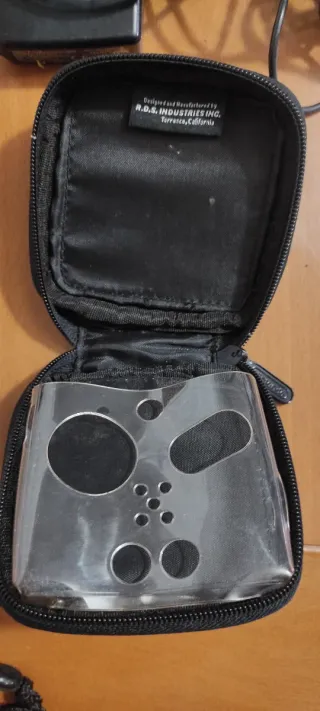 Nintendo Game Boy Advance SP, caricabatterie e custodia