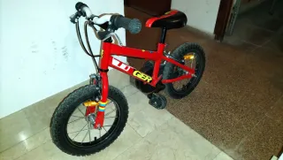 Bicicleta infantil.