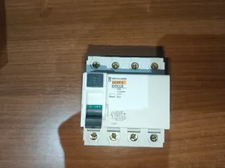 Merlin Gerin 16258 AA RCCB 63A 30mA