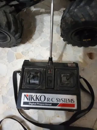 Coche RC Nikko Black Thunder