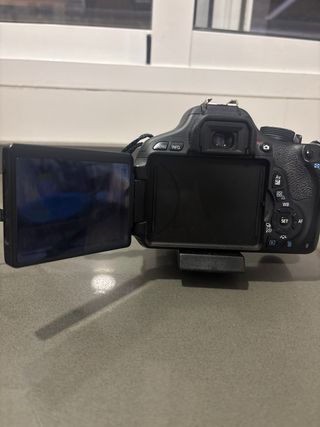 Cámara Canon EOS 600D Réflex