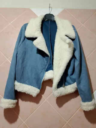 Pellicciotto donna blu e bianco