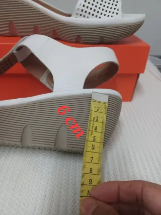 Sandalias Clarks Blancas