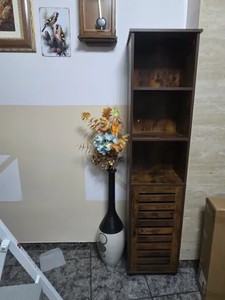 Mueble auxiliar estantería con puerta