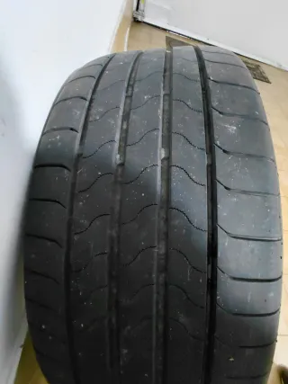 Neumáticos Bridgestone 245/45 R20 Renault Rafale