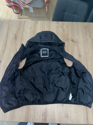 Chaleco McKenzie Negro con Capucha