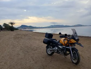 BMW R 1150 GS vendo o cambio por otra moto o coche