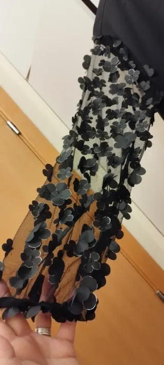 Blusa manga larga con flores