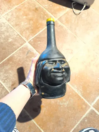 Botella Antigua Negra Rostro de Indio