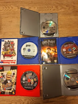 Lotto PS2 con 4 Controller e Giochi