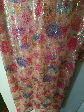 Vestido midi lentejuelas. Talla M