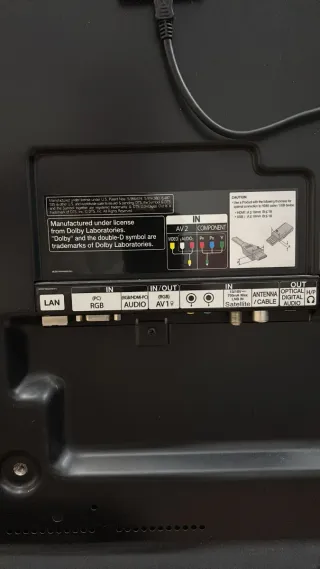 TV LG 42" con Gafas 3D y Soporte