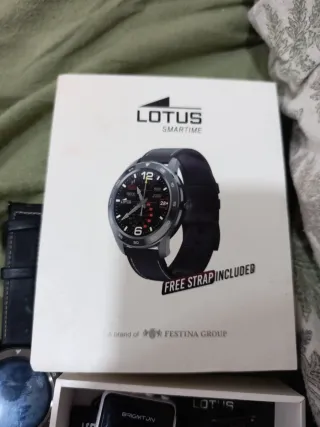 Reloj Lotus Smartime Negro y Plateado