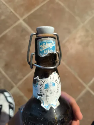 Botella Cerveza Hofmark Antigua
