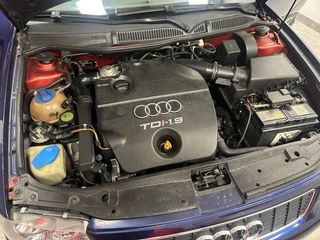 Audi A3 1.9tdi 110cv pack s3