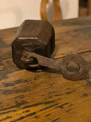 Pilon contrapeso de Romana antigua S. XVIII-XIX