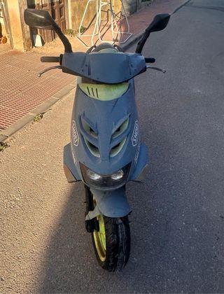 Ciclomotor Aprilia sr 50