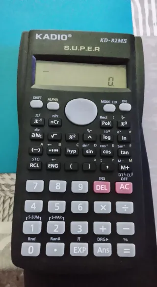 Calculadora KADIO S.U.P.E.R KD-82MS