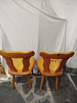 2 Sedie in Legno di Pino Rustiche