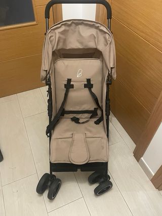 Pushchair , silla de paseo .
