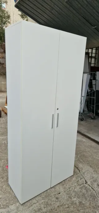 Armarios altos de oficina steelcas