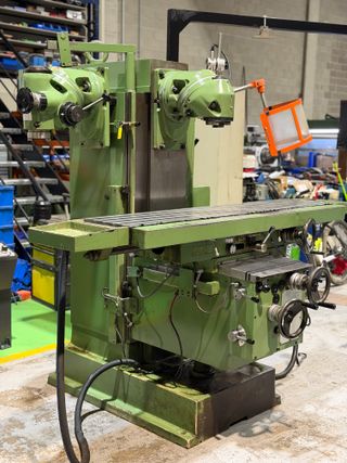 Fresadora MRF FU-160