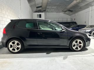 Volkswagen Golf GTI 2.0tfsi 200cv
