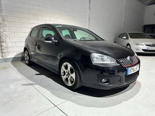 Volkswagen Golf GTI 2.0tfsi 200cv