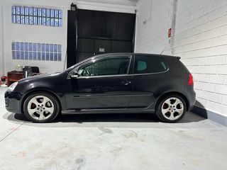Volkswagen Golf GTI 2.0tfsi 200cv