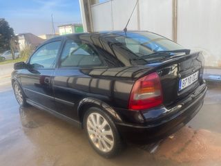 Opel asta sport 2003