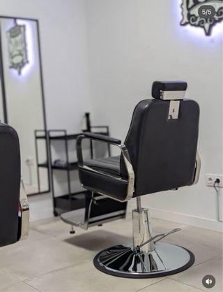 Sillón de Barbería Negro