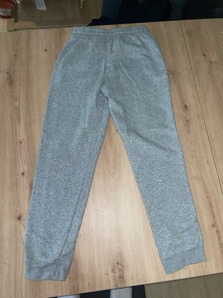 Pantalones Nike grises
