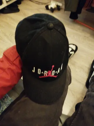 Gorra Jordan Negra Logo Jumpman