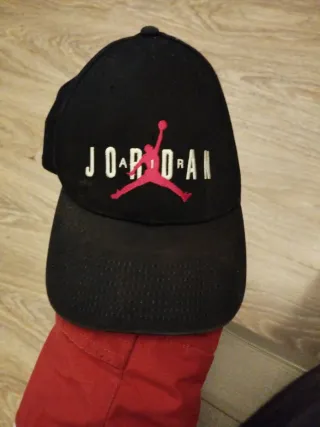 Gorra Jordan Negra Logo Jumpman