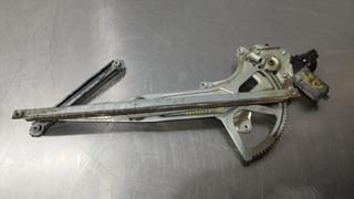 ELEVALUNAS DELANTERO IZQUIERDO LEXUS IS (DS2/IS2)