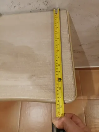 Entradita de madera y cristal beige