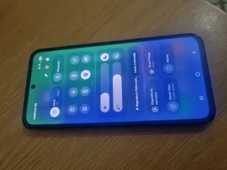 Samsung Galaxy m35 5G batería 6000mAh el móvil est