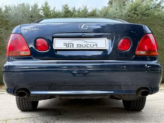 Lexus GS300