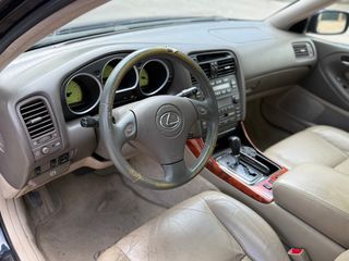 Lexus GS300