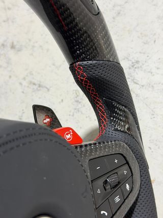 Volante BMW M Carbono con Pantalla y Airbag