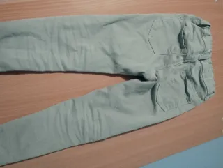Pantalón pitillo vaquero niño/a