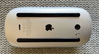 Ratón Magic Mouse 2 (A1657)  (Blanco)