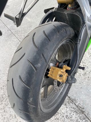 Kawasaki ZX6R 636 Ninja Verde