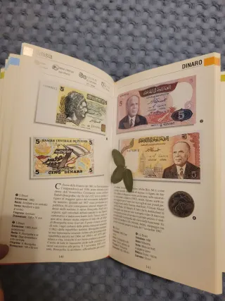 Libro di numismatica: Monete del Mondo