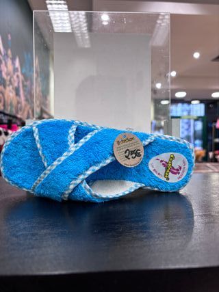 Zapatilla casa abierta Espinosa turquesa