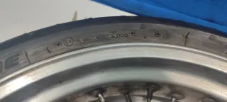 Rueda Delantera Triumph Tiger 900 del año 96