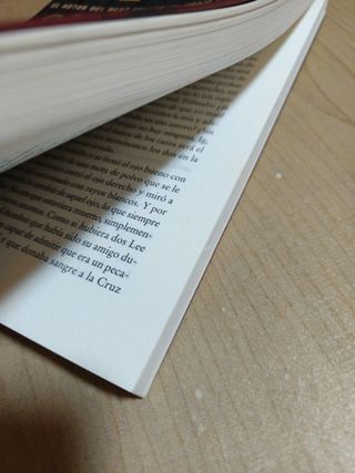 Cuernos, de Joe Hill. Primera edición 2010