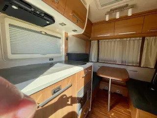 Caravana knaus sudwind