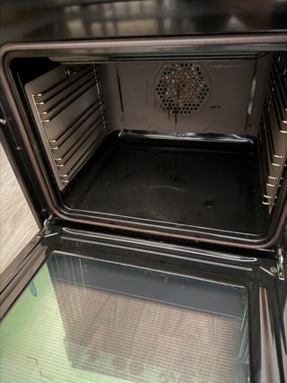 Vitrocerámica Balay con horno